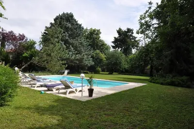 Piscine de l'établissement VILLA VILLOU ou située à proximité