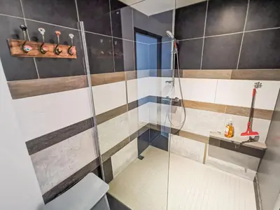 Salle de bains dans l'établissement Domaine de la Rue de la Tour