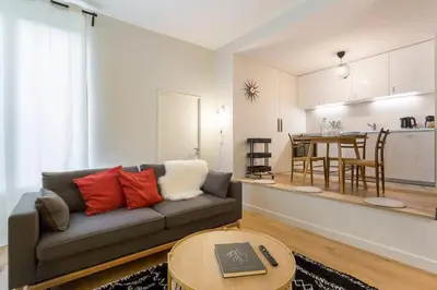Cuisine ou kitchenette dans l'établissement Arbre Sec - Furnished apartment - Downtown Lyon