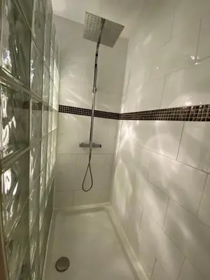Salle de bains dans l'établissement Chambre Privée en Colocation Villeurbanne Métro Bonnevay