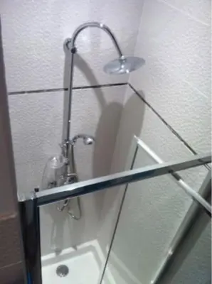 Salle de bains dans l'établissement joli appart au centre de Lyon
