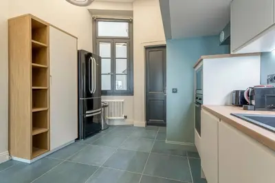 Cuisine ou kitchenette dans l'établissement Le Bourgelat / 3 ch / 6 pers / 2 sdb