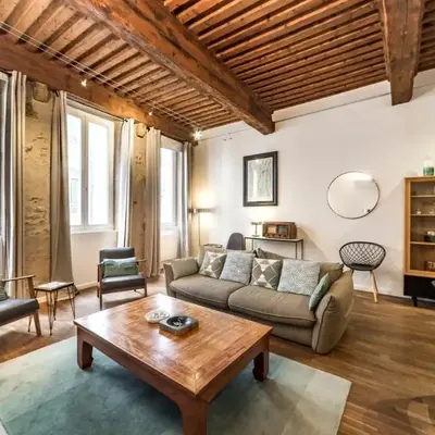 All in Lyon | Grand appartement central à Lyon