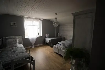 Coin salon dans l'établissement Chambres d hôtes au Domaine de Robert
