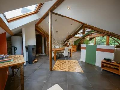 Coin salon dans l'établissement Gîte de l'Arche