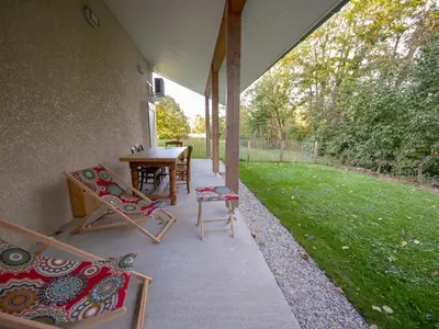 Jardin de l'établissement Gîte de June
