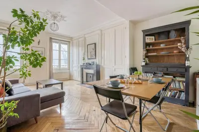 Coin salon dans l'établissement GuestReady - Superbe T3 en hyper-centre - belles vues
