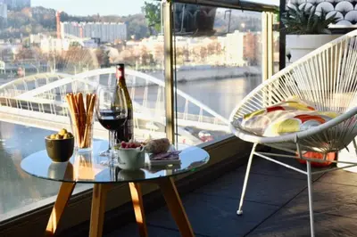 Plan de l'établissement West Side - Full river view - Spacious - de Luxe