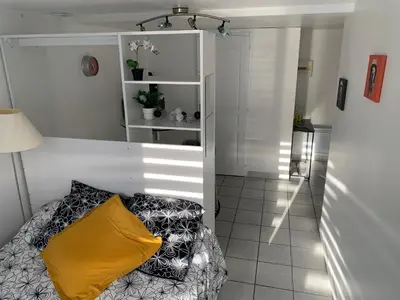 Un ou plusieurs lits dans un hébergement de l'établissement le studio de Florent, centre Vaugneray