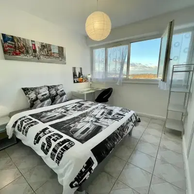 Chambre privée en colocation dans un appartement au centre de rillieux la pape
