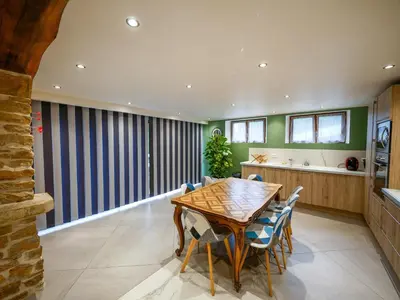 Cuisine ou kitchenette dans l'établissement Gîte le Troisième