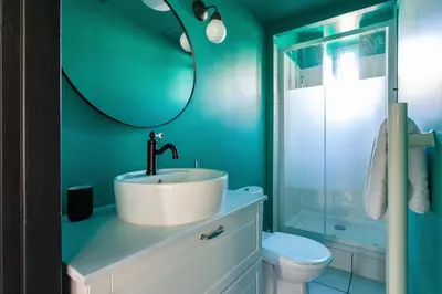 Salle de bains dans l'établissement LE COURSIVE - Charmant T2 à Villeurbanne