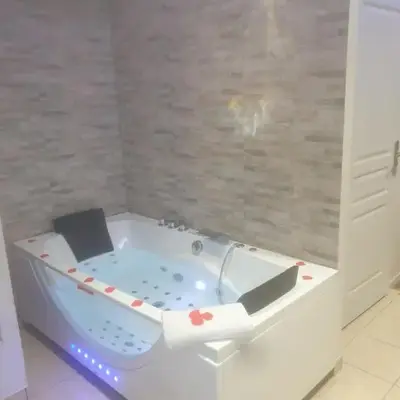 SPA jacuzzi en amoureux
