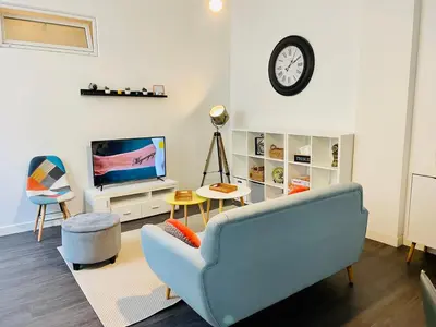 Coin salon dans l'établissement L'appartement du Temple à Vienne