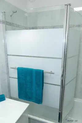 Salle de bains dans l'établissement Le Clos Jaurès/Lyon-Eurexpo/Parc OL