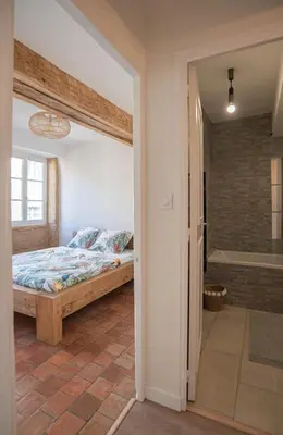 Un ou plusieurs lits dans un hébergement de l'établissement All in Lyon | Moderne et cosy au cœur de St-Jean