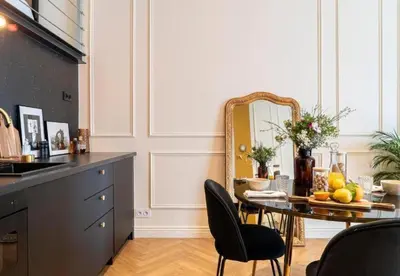 Cuisine ou kitchenette dans l'établissement Suite Ocre