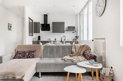 Cuisine ou kitchenette dans l'établissement Le Steel-Appart Cosy-Parking-WIFI-NETFLIX