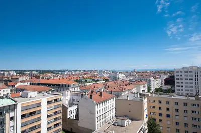 Vue générale sur Lyon ou vue de la ville depuis l'appartement