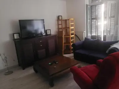 Télévision ou salle de divertissement dans l'établissement Saint-Chamond