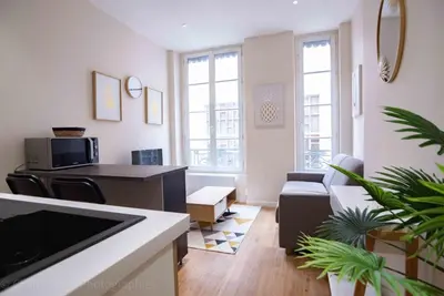 Télévision ou salle de divertissement dans l'établissement All in Lyon | Studio du Temple des Jacobins