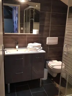 Salle de bains dans l'établissement Chambre d'Hôtes La Rose des Vents