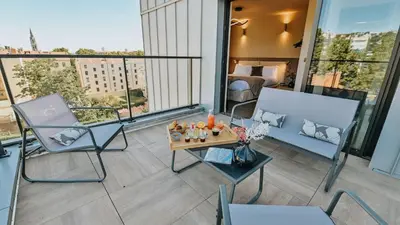 Balcon ou terrasse dans l'établissement Keystone Hôtel & Spa