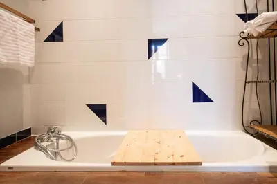Salle de bains dans l'établissement L'Indigo- Coup de coeur Canut - Croix Rousse