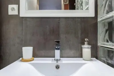 Salle de bains dans l'établissement Sainte-Hélène - Furnished apartment Downtown Lyon