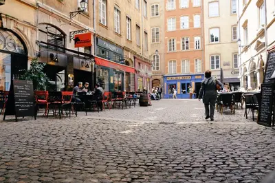 Clients de l'établissement Honorê - Suite Romain Rolland
