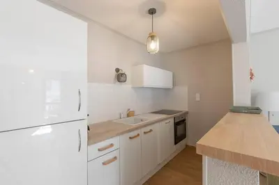 Cuisine ou kitchenette dans l'établissement CABANA & La Calade - Centre-Ville