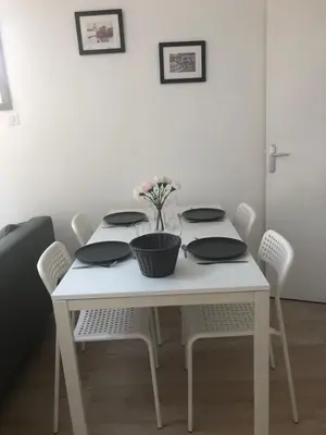 Plan de l'établissement Appartement paisible proche centre ville