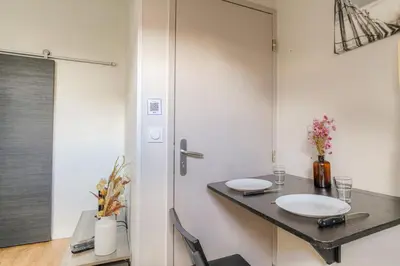 Salle de bains dans l'établissement Cosy pour un week-end ou déplacement pro