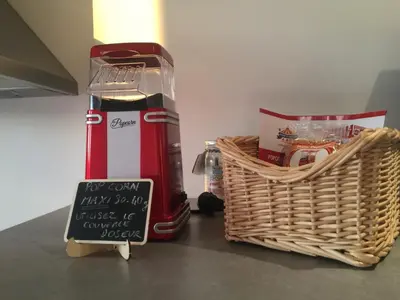 Plateau bouilloire dans l'établissement MONTALIEU SEJOUR Appartement les orchidées, 4 pers