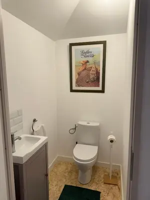 Salle de bains dans l'établissement Magnifique et confortable loft
