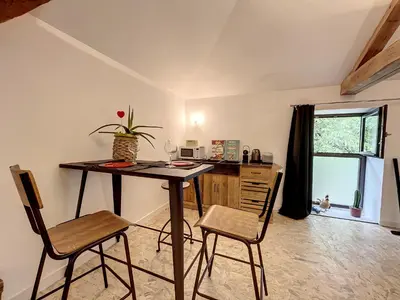 Plateau bouilloire dans l'établissement Magnifique et confortable loft