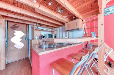 Cuisine ou kitchenette dans l'établissement GuestReady - Loft Chic no 7º Arr.