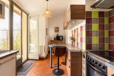 Cuisine ou kitchenette dans l'établissement Like Home Gourguillon Vieux-Lyon