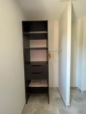 Plan de l'établissement Maison spacieuse avec grand jardin et parking à 20 min de Lyon