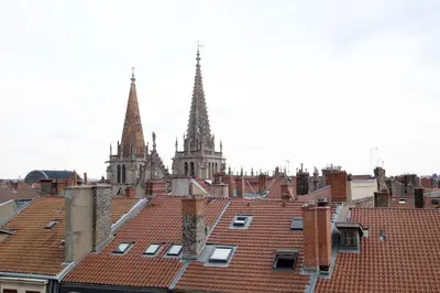 Vue générale sur Lyon ou vue de la ville depuis l'appartement