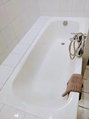 Salle de bains dans l'établissement Chambre du Champrenard