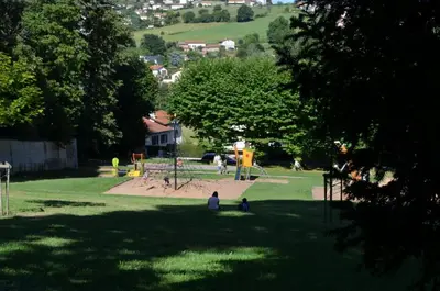 Aire de jeux pour enfants de l'établissement Le sorberan