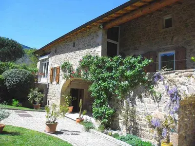 Jardin de l'établissement Le clos du martouret