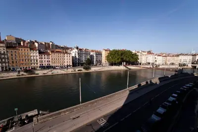 Vue sur la rivière ou le fleuve situé(e) à proximité de l'appartement