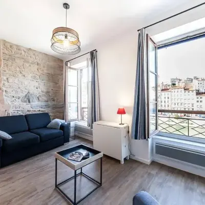 AllinLyon | Charme & vue sur Saône