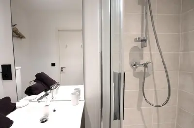 Salle de bains dans l'établissement L'Opéra 9-Joli studio proche Opéra/Hôtel de Ville