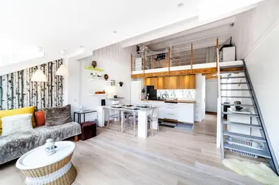 Cuisine ou kitchenette dans l'établissement AllinLyon | Duplex vue St-Nizier