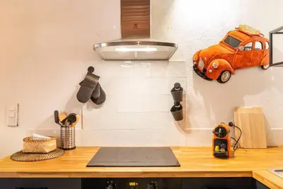 Cuisine ou kitchenette dans l'établissement AllinLyon | Charme XIVe siècle au Vieux Lyon
