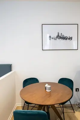 Coin salon dans l'établissement Opéra 8 - Superbe studio refait à neuf proche place des Terreaux