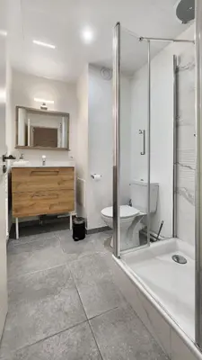 Salle de bains dans l'établissement Studio cosy élégant